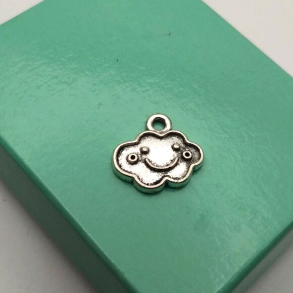 Happy cloud charm - Picture 1 of 1